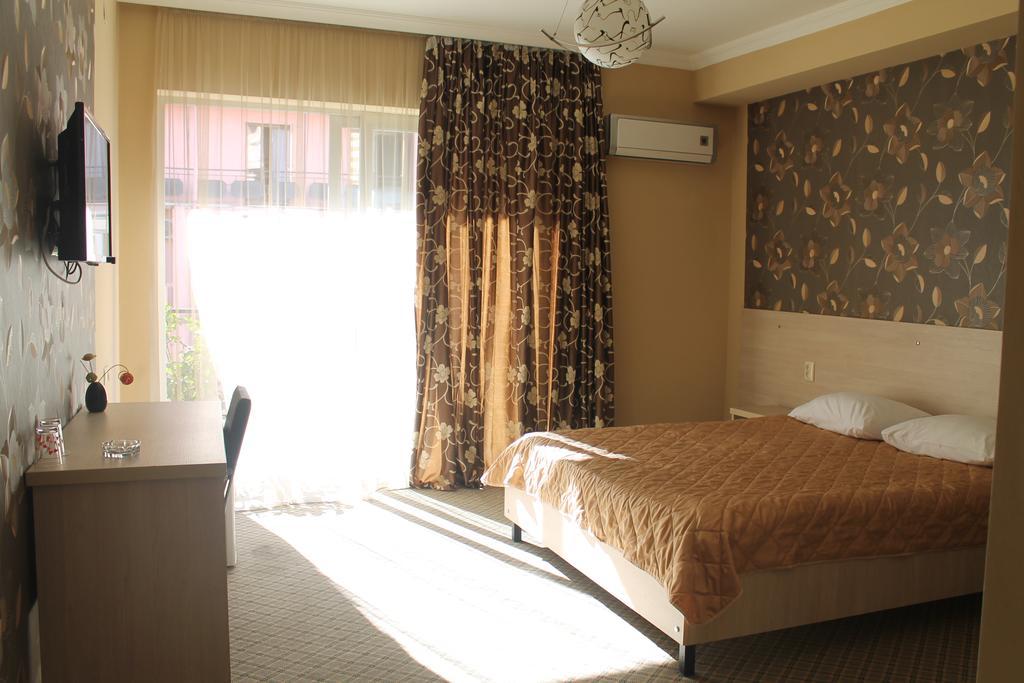 Hotel Elio Batumi Zewnętrze zdjęcie